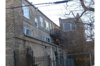 Ingleside Manor in Chicago, IL - Building Photo - Building Photo