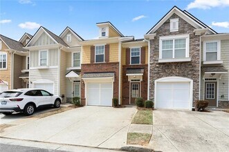 1947 Lakeshore Overlook Cir NW in Kennesaw, GA - Building Photo - Building Photo
