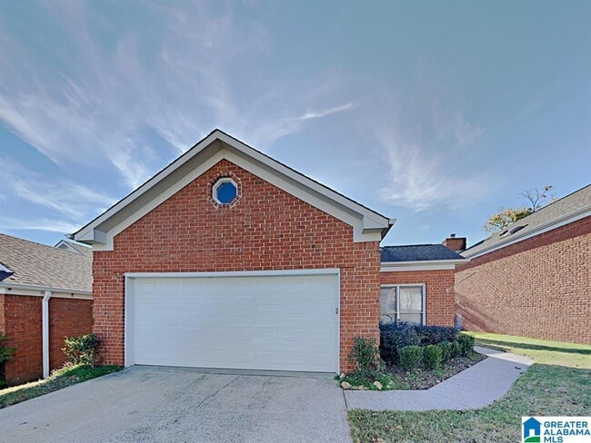 property at 816 Rockhurst Ln