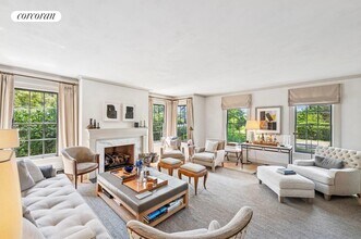5 Green St in Sag Harbor, NY - Building Photo - Building Photo