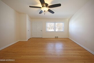 8 Viola Ave in Leonardo, NJ - Building Photo - Building Photo