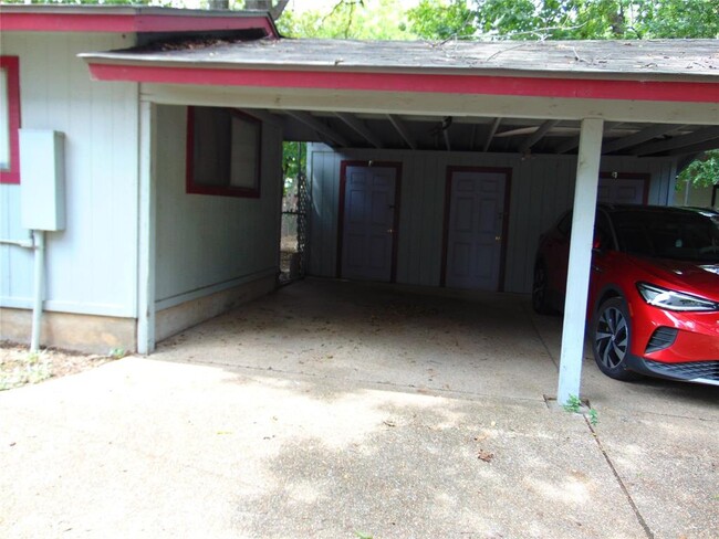 504 W 51st St in Austin, TX - Building Photo - Building Photo