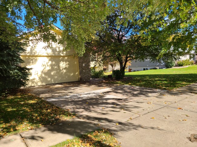 3700 E 42nd St in Sioux Falls, SD - Building Photo - Building Photo