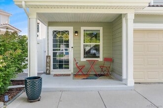 5570 N Gibraltar St, Unit 240 in Denver, CO - Building Photo - Building Photo