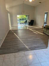1883 Oak Berry Cir in Wellington, FL - Building Photo - Building Photo