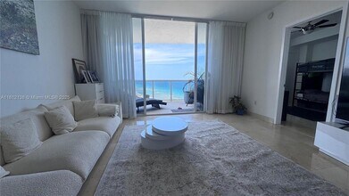 18201 Collins Ave, Unit 1904 in Sunny Isles Beach, FL - Building Photo - Building Photo