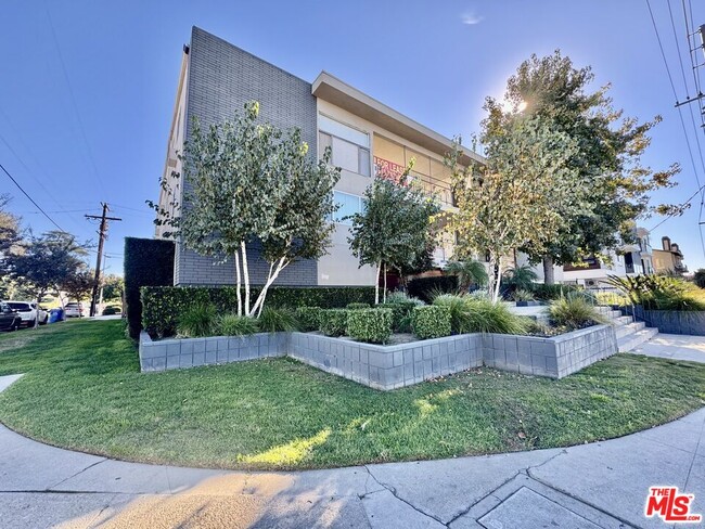 property at 7524 Sepulveda Blvd