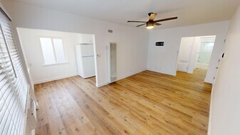 Kelso in Inglewood, CA - Building Photo