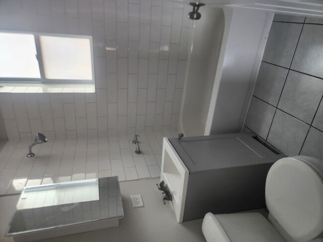 2326 S Homan Ave in Chicago, IL - Building Photo - Building Photo