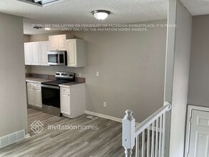 1621 Gibralter St in Aurora, CO - Foto de edificio - Building Photo