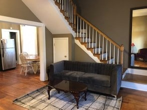 1214 Speed St, Unit B in Vicksburg, MS - Building Photo - Building Photo