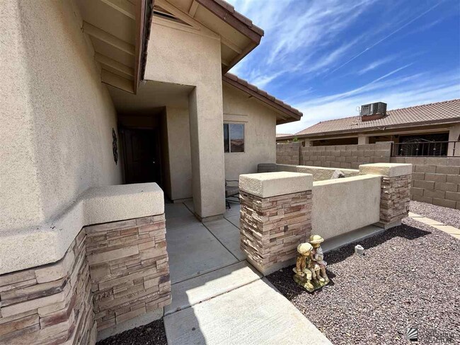 12620 S Driftwood Dr in Yuma, AZ - Building Photo - Building Photo