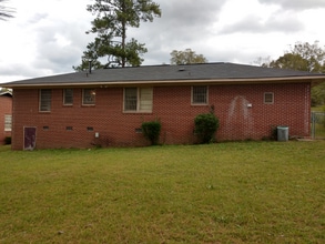 168 Ruby Dr in Macon, GA - Foto de edificio - Building Photo