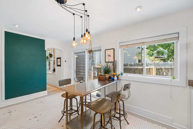 property at 1852 Tulip St
