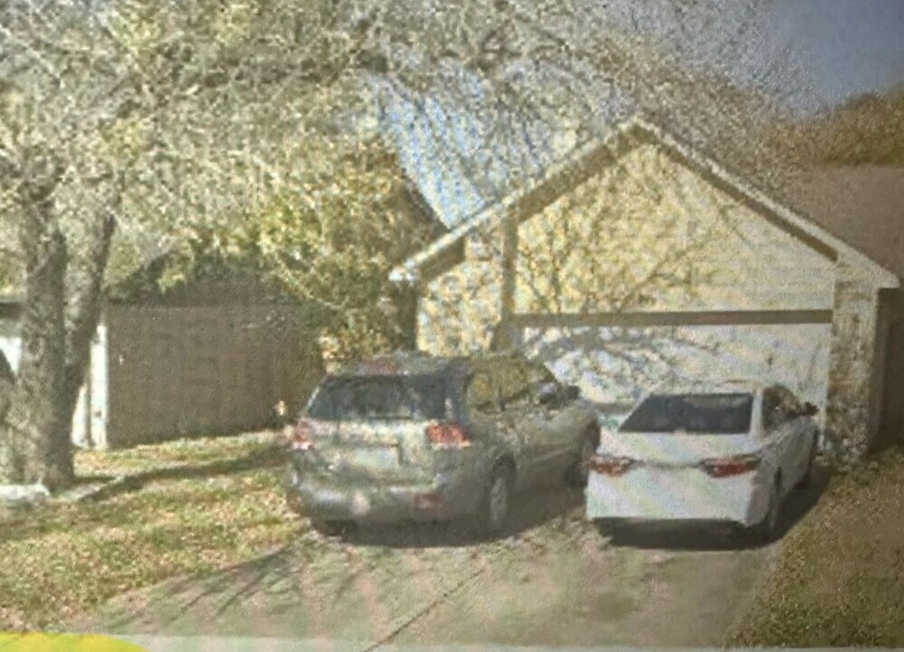 19930 Mountain Dale Dr in Cypress, TX - Building Photo