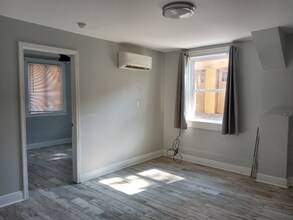 3343 Esplanade Ave in New Orleans, LA - Foto de edificio - Building Photo