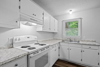 Warrenton Village in Warrenton, NC - Building Photo - Building Photo