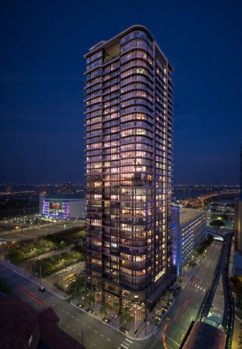 501 First Residences in Miami, FL - Building Photo