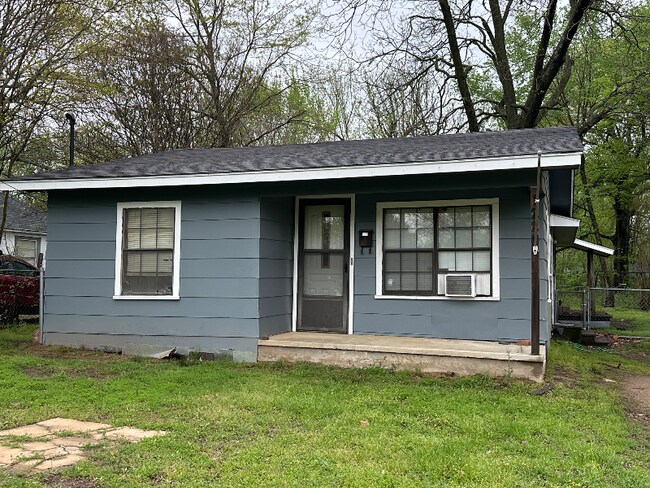 property at 1220 Graham St