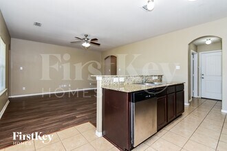 1827 Willowbrook Dr in Terrell, TX - Building Photo - Building Photo