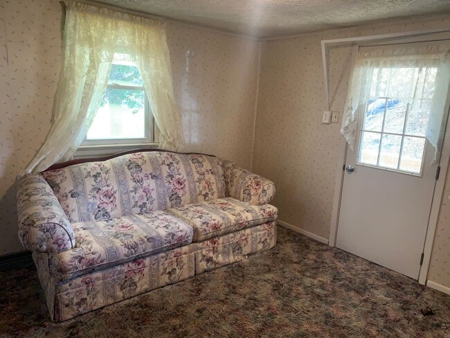 108 Beamer Ln in Harpers Ferry, WV - Building Photo - Building Photo