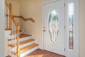 22 Cove St in Wareham, MA - Building Photo - Building Photo