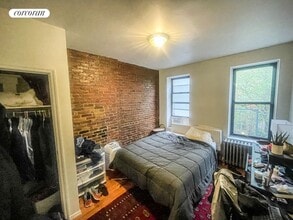 300 E 2nd St in New York, NY - Building Photo - Building Photo