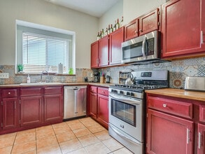 14608 Town Hill Dr in Austin, TX - Building Photo - Building Photo