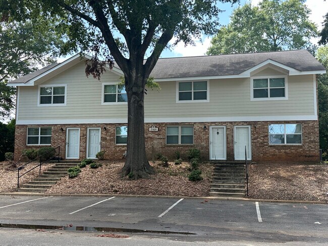 property at 2504 Redwood Ct