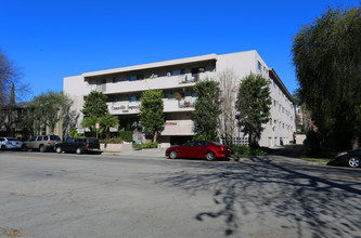 Camarillo lmperial in North Hollywood, CA - Building Photo - Building Photo