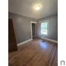 13702 Rugby Rd in Cleveland, OH - Building Photo - Building Photo