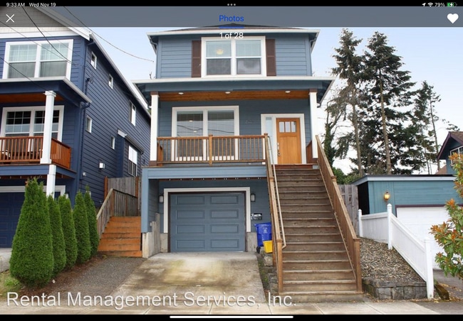 property at 5406 NE Couch St