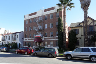 Stanford Apartments in Los Angeles, CA - Building Photo - Building Photo