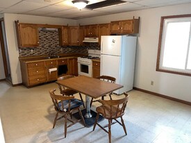 722 W North St in Pontiac, IL - Building Photo