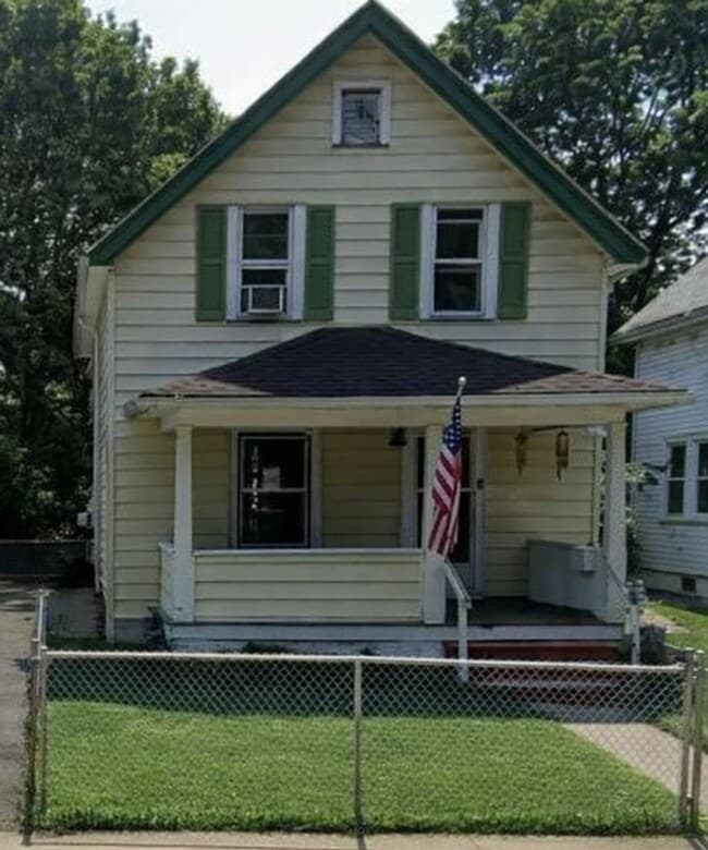 property at 171 Mohawk St