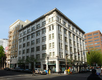 Henry Building in Portland, OR - Foto de edificio - Building Photo