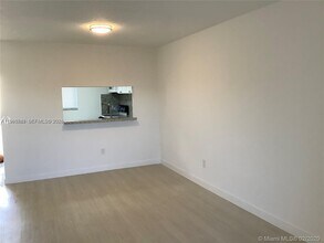 7910 Camino Real in Miami, FL - Building Photo - Building Photo