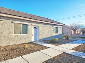 1121 Sixshooter Ave in Pahrump, NV - Building Photo - Building Photo