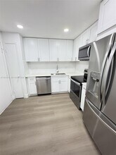 22605 SW 66th Ave in Boca Raton, FL - Building Photo - Building Photo