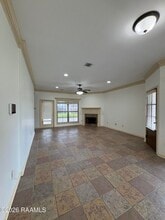 309 Stags Leap Ln in Broussard, LA - Building Photo - Building Photo