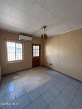 4000 1/2 Sacramento Ave in El Paso, TX - Building Photo - Building Photo