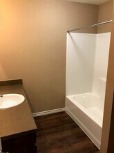 4267 Castlegate Dr, Unit 4267 in Paris, TX - Building Photo - Building Photo