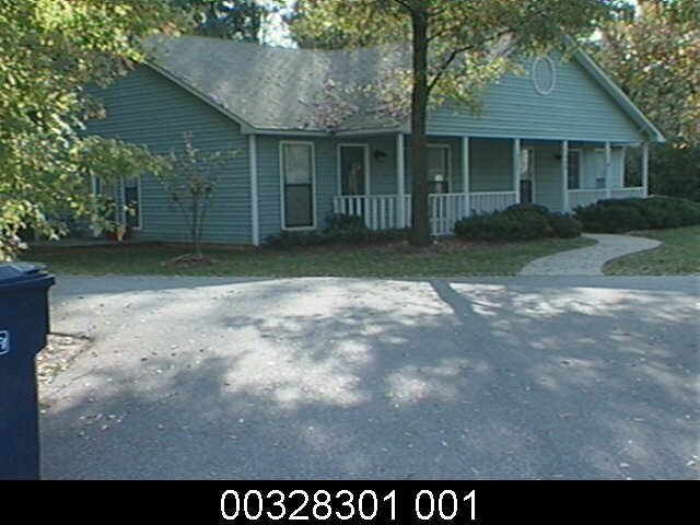 910-950 Shearer St in Davidson, NC - Building Photo