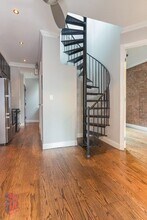 314 E 106th St in New York, NY - Building Photo - Building Photo