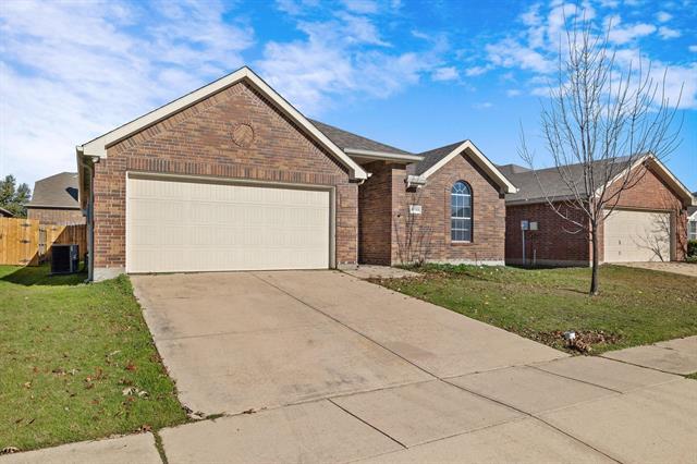 5733 Mountain Stream Trail in Fort Worth, TX - Building Photo - Building Photo
