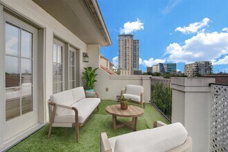 1415 Oakdale St in Houston, TX - Building Photo - Building Photo