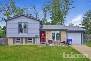 2679 S Memphis Way in Aurora, CO - Building Photo