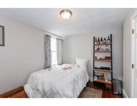 351 Western Ave-Unit -2 in Cambridge, MA - Building Photo - Building Photo