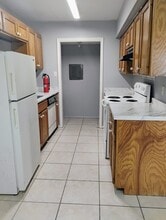 1120 W Shilo Dr in Baker, LA - Foto de edificio - Building Photo