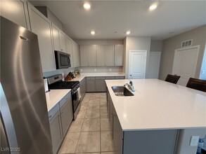 2453 ADIGE Pl in Henderson, NV - Building Photo - Building Photo